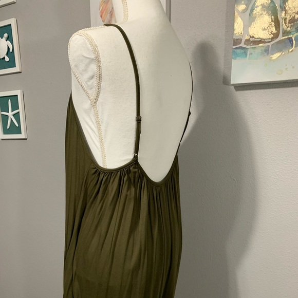 SHEIN BUNDLE - two lightweight jumpsuits! - Picture 2 of 10